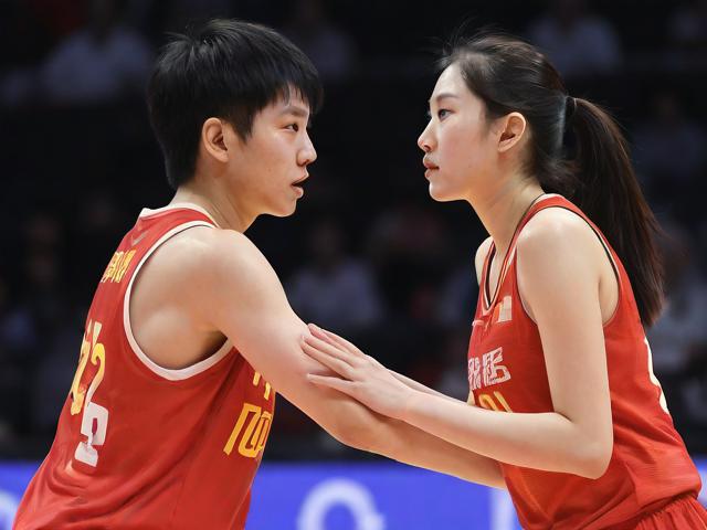 4决赛_中国vs日本,亚洲篮坛的巅峰对决，女篮亚洲杯中国队对日本队决赛