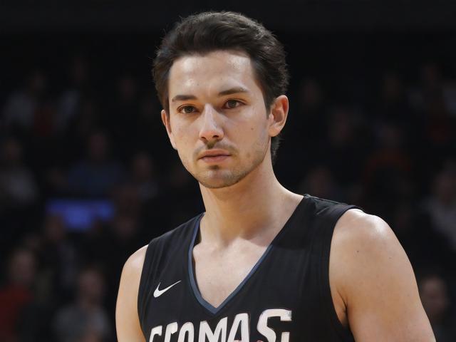 开云体育_ NBA传奇教练的成功之道：思维与战术的结合，nba开拓者教练