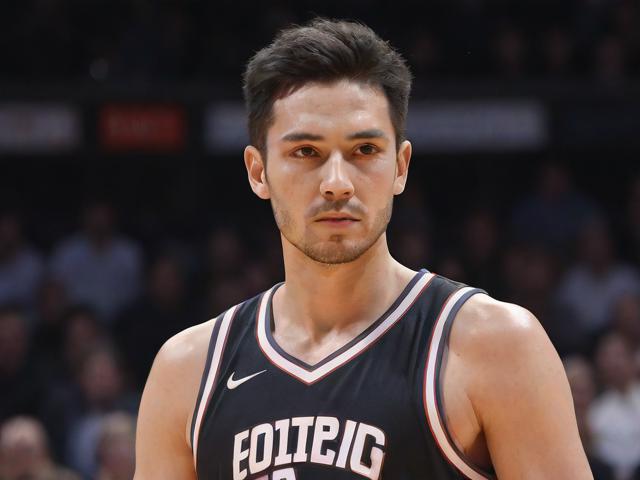 开云体育_ NBA季后赛中的决胜时刻：历史性的瞬间重温，nba赛程开拓者赛程表
