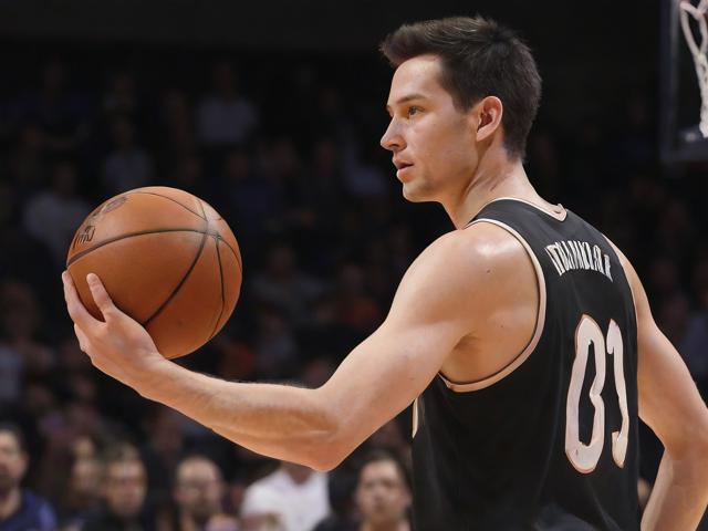 开云体育_ NBA教练如何制定战术方案：战斗的智慧，nba cba教练战术